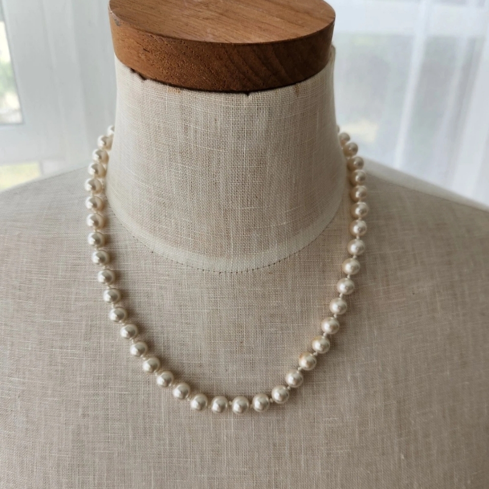 RMN Faux Pearl Knotted Necklace Silver Tone 16" jewelry
